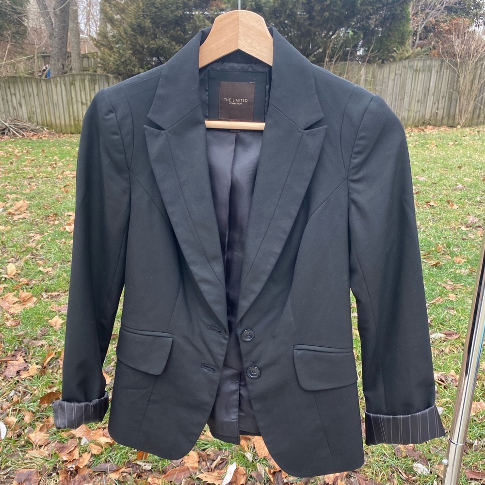 The Limited black blazer. Size 00